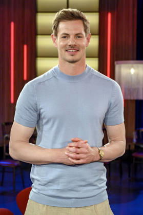 Alex Schlüter bei der Aufzeichnung der WDR-Talkshow Kölner Treff im WDR Studio BS 3. Köln, 13.05.2026