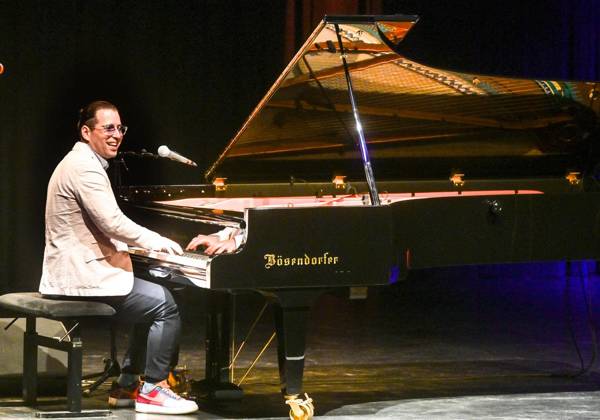 ** NUR FÜR REDAKTIONELLE ZWECKE ** EDITORIAL USE ONLY **<p>Pianist Alfredo Rodriguez tritt am Mittwoch, 13. Mai 2026, mit seinem Trio in Dinslaken auf. Das Alfredo Rodriguez Trio wird vervollständigt durch Michael Olivera am Schlagzeug und Yarel Hernandez am Bass. Das Klavierfestival Ruhr gastiert zum ersten Mal in Dinslaken. Dinslaken Copyright: MarkusxWeissenfels