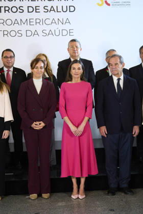 Queen Letizia attends Opening of the 17th Ibero-American Conference of Health Ministers Queen Letizia of Spain, Monica Garcia attends Opening of the 17th Ibero-American Conference of Health Ministers at Royal Theatre on May 14, 2026 in Madrid, Spain Photo by IMAGO MPG Madrid Royal Theatre Madrid Spain Copyright: xMPGx