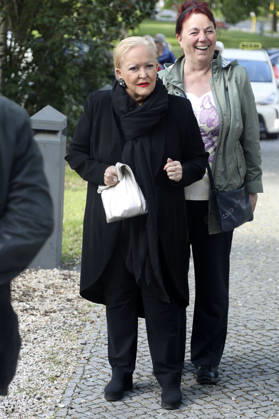 Angelika Milster bei der Show Unkaputtbar - 90 Jahre Hallervorden im Schlosspark Theater. Berlin, 13.05.2026