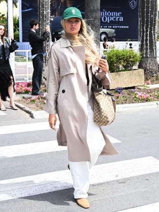 IPA84678967 - Cannes, 79th Cannes Film Festival 2026, day 2 - VIP exits and arrivals from hotels. Pictured is Romee Strijd  Copyright: xManuelexMangiarottix xPoolxPhotoxEventsx07x 84678967