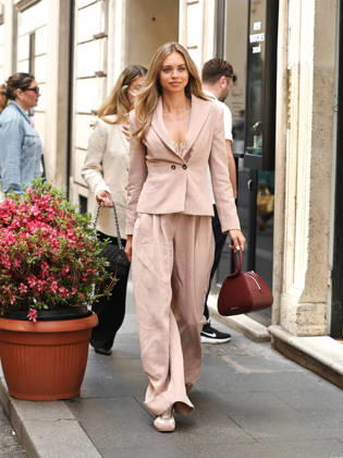 IPA84680133 - Rome, Laila Hasanovic attends the Antonio Marras boutique event. Pictured: Laila Hasanovic arrives at the boutique  Copyright: xMarcoxProvvisionatox xMarcoxProvvisionatox 84680133