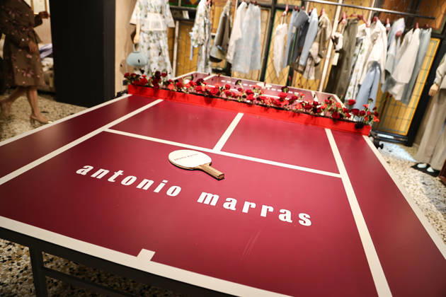 IPA84680170 - Rome, Laila Hasanovic attends the Antonio Marras boutique event. Pictured: the ping pong table  Copyright: xMarcoxProvvisionatox xMarcoxProvvisionatox 84680170