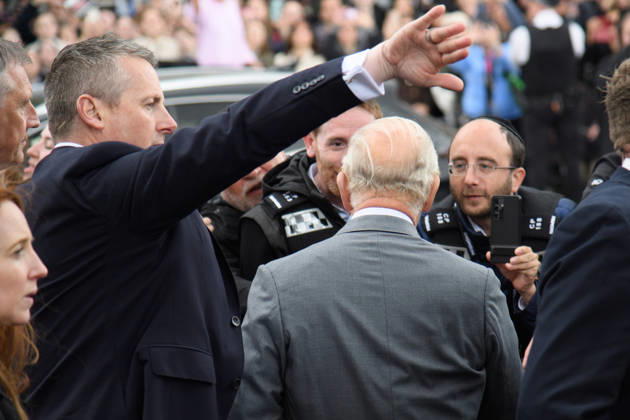 King Charles III Visits Golders Green, London, UK - Thursday 14 May 2026 King Charles III visits members of the Jewish community in Golders Green, London, England, UK on Thursday 14 May, 2026 to show solidarity and support., Credit:Justin Ng Avalon UK, England, London, Golders Green  Copyright: xJustinxNgx xAvalonx 1098933352