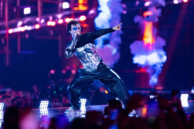 Eurovision Song Contest 2025 Dress Rehearsal 3 of Second Semi Final, 14.05.2026 VIENNA, AUSTRIA - 14 MAY 2026: Image shows Austria artist COSMO for Austria performing the song Tanzschein during Eurovision Song Contest 2025 Dress Rehearsal 3 of Second Semi Final at Wiener Stadthalle on 14 05 2026 in Vienna, Austria. Vienna Wiener Stadthalle Austria Copyright: xBEAUTIFULxSPORTS Froehlichx