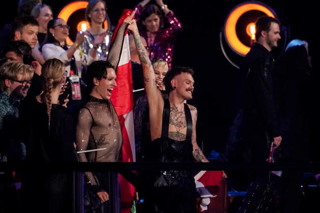 14.05.2026 - Europa, Österreich, Wien: 70. Eurovision Song Contest 2026 in der Wiener Stadthalle - Semi-final 2; Soren Torpegaard Lund mit dem Song For Vi Gar Hjem für Dänemark und JONAS LOVV mit dem Song YA YA YA für Norwegen jubeln nach dem Finaleinzug Copyright: xLUKAxKOLANOVICx