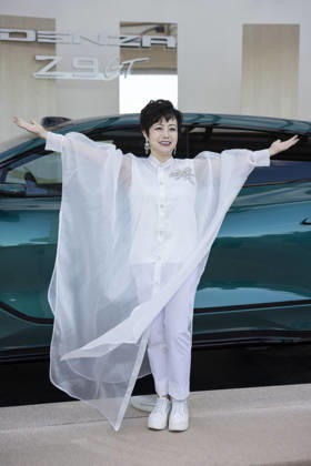 Cannes Prix Build Your Dreams MP Cannes, France- May 14: Stella Li (CEO BYD Automobiles) attends the Prix Build Your Dreams cocktail during 79th Festival of Cannes, on May 14, 2026 in Cannes, France. Photo by Marco Piovanotto ABACAPRESS:COM Cannes France  Copyright: xPiovanottoxMarco ABACAx