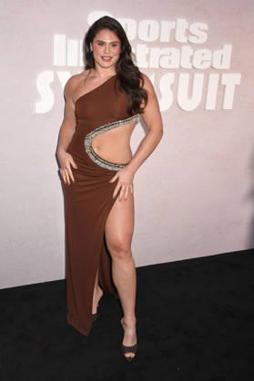 NEW YORK, NY- MAY 14: Ilona Maher at the 2026 Sports Illustrated Swimsuit Launch Party at the Hard Rock Hotel on May 14, 2026 in New York City. Copyright: xmpi099 MediaPunchx