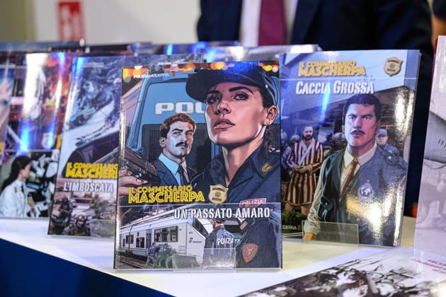 SalTo 26 - Salone Internazionale del Libro in Turin - 14 May 2026 A closer look at a stand of the Italian State Police during the SalTo 26 - Salone Internazionale del Libro at Lingotto Fiere. Turin Italy Copyright: xElenaxVizzocax xSOPAxImagesx EVIZZOCA-3530