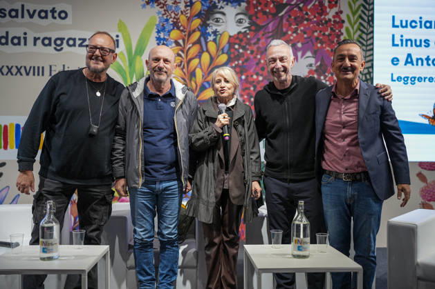 IPA84723908 - Turin. Second day of the 18th edition of the Turin International Book Fair entitled The World Saved by Kids. The fair will remain open from May 14 to 18, 2026 at Lingotto Fiere Pictured: Antonello Dose, Marco Presta, Luciana Littizzetto, Linus, Nicola Savino  Copyright: xRiccardoxGiordanox xRiccardoxGiordanox 84723908