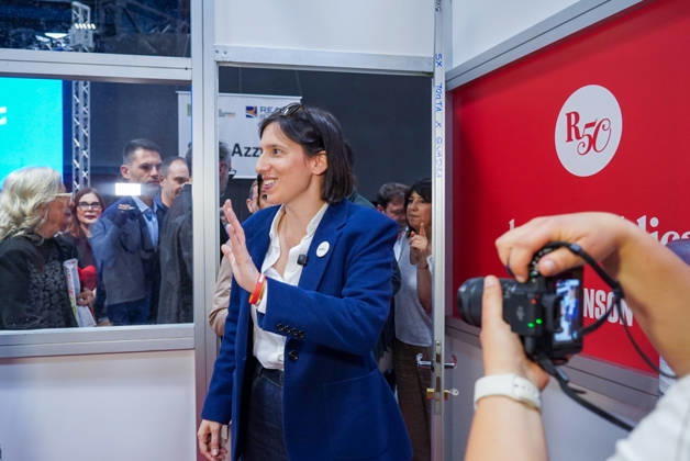 May 15, 2026, Turin, To, Italy: Democratic Party Secretary Elly Schlein visits Repubblica s stand at the Arena Robinson during the International Book Fair. Turin, May 15, 2026 Turin Italy - ZUMAa289 20260515_zia_a289_032 Copyright: xSelenexDanielex xAgfx