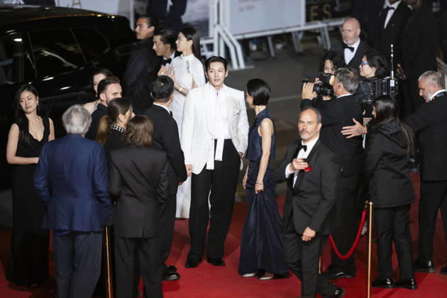 Cannes Gun Che Colony Red Carpet EB South Korean actor Jun Ji-Hyun, South Korean actor Ji Chang-Wook, South Korean actor Koo Kyo-Hwan, South Korean actress Shin Hyeon-Bin during the Gun-Che Colony red carpet during the 79th Cannes Film Festival in Cannes, France on May 15, 2026. Photo by Eliot Blondet ABACAPRESS.COM Cannes France France  Copyright: xBlondetxEliot ABACAx