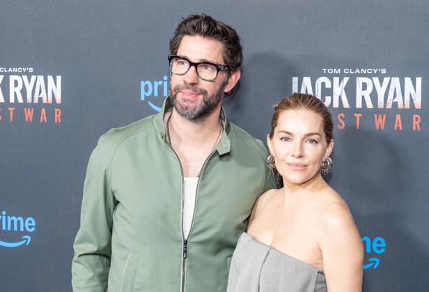 May 15, 2026, Bronx, New York, USA: New York, NY, May 15, 2026: John Krasinski and Sienna Miller attend World Premiere of Amazon MGM Studios Tom Clancy s Jack Ryan: Ghost War at Regal Times Square Bronx USA - ZUMAr339 20260515_znp_r339_076 Copyright: xLevxRadinx