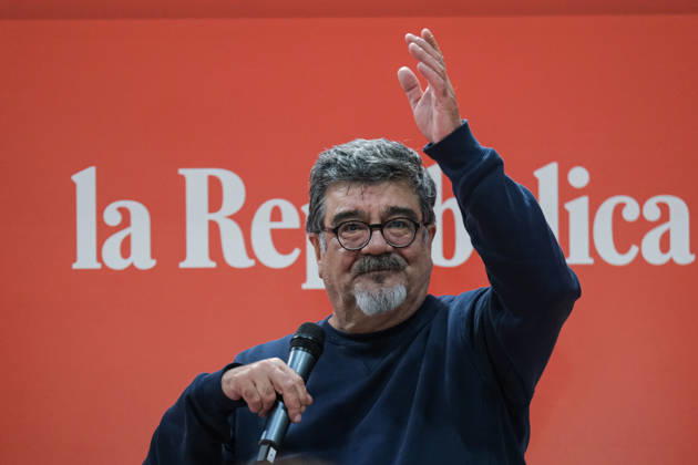 May 15, 2026, Turin, Italy: Francesco Pannofino seen during the SalTo 26 - Salone Internazionale del Libro at Lingotto Fiere. Turin Italy  - ZUMAs197 20260515_aaa_s197_432 Copyright: xElenaxVizzocax