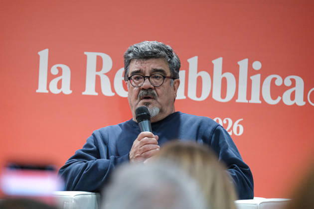 May 15, 2026, Turin, Italy: Francesco Pannofino seen during the SalTo 26 - Salone Internazionale del Libro at Lingotto Fiere. Turin Italy - ZUMAs197 20260515_aaa_s197_431 Copyright: xElenaxVizzocax