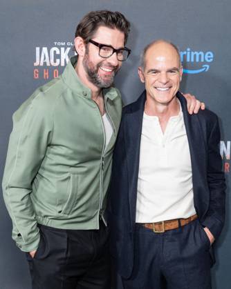 May 15, 2026, Bronx, New York, USA: New York, NY, May 15, 2026: John Krasinski and Michael Kelly attend World Premiere of Amazon MGM Studios Tom Clancy s Jack Ryan: Ghost War at Regal Times Square Bronx USA - ZUMAr339 20260515_znp_r339_044 Copyright: xLevxRadinx