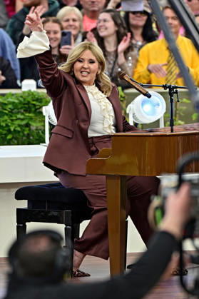 ZDF - Fernsehgarten. Sängern Maite Kelly während der ZDF - Unterhaltungsshow Fernsehgarten am 17.05.2026 in Mainz. 20260517MWI122273