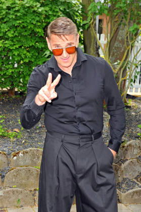 ZDF - Fernsehgarten. Sänger Mark Keller während der ZDF - Unterhaltungsshow Fernsehgarten am 17.05.2026 in Mainz. 20260517MWI122811