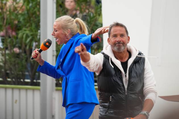 ZDF-Fernsehgarten 2026. Markus Schöffl und Andrea (Kiwi) Kiewel im ZDF Fernsehgarten bei der Schlagerparty am 17.05.2026 in Mainz. Mainz ZDF Fernsehgarten Rheinland-Pfalz