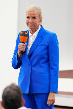 ZDF-Fernsehgarten 2026. Andrea (Kiwi) Kiewel im ZDF Fernsehgarten bei der Schlagerparty am 17.05.2026 in Mainz. Mainz ZDF Fernsehgarten Rheinland-Pfalz
