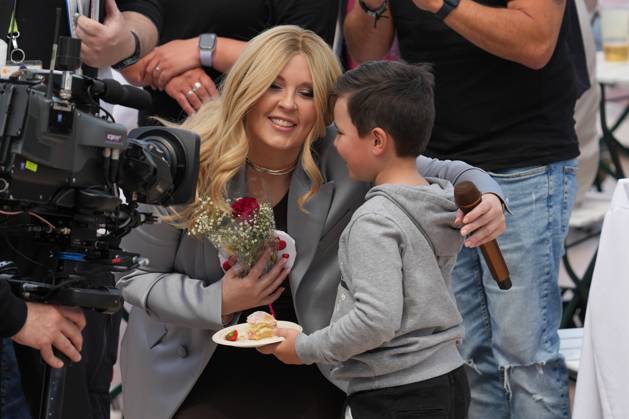 ZDF-Fernsehgarten 2026. Maite Kelly im ZDF Fernsehgarten bei der Schlagerparty am 17.05.2026 in Mainz. Mainz ZDF Fernsehgarten Rheinland-Pfalz
