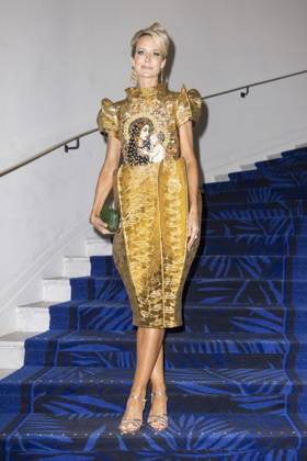 Cannes Victoria Hervey exits Martinez MP Cannes, France- May 19: Lady Victoria Hervey leaves the Martinez Hotel during 79th Festival of Cannes, on May 19 2026 in Cannes, France. Photo by Marco Piovanotto Abacapress.com Cannes France Copyright: xPiovanottoxMarco ABACAx