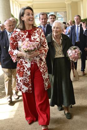 Queen Paola Foundation Awards 2026 BRUSSELS, BELGIUM - MAY 20 : Queen Paola of Belgium and Princess Claire of Belgium pictured during the Queen Paola Foundation Awards in the Orangery at Laeken Palace. Through these Awards, the Foundation aims to recognise initiatives that promote the inclusion and education of disadvantaged young people aged between 3 and 25, whilst inspiring others to get involved or to set up similar projects on May 20, 2026 in Brussels, Belgium, 20 05 2026 Brussels Belgium  Copyright: xDidierxLebrunx
