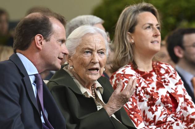 Queen Paola Foundation Awards 2026 BRUSSELS, BELGIUM - MAY 20 : Queen Paola of Belgium and Princess Claire of Belgium pictured during the Queen Paola Foundation Awards in the Orangery at Laeken Palace. Through these Awards, the Foundation aims to recognise initiatives that promote the inclusion and education of disadvantaged young people aged between 3 and 25, whilst inspiring others to get involved or to set up similar projects on May 20, 2026 in Brussels, Belgium, 20 05 2026 Brussels Belgium  Copyright: xDidierxLebrunx