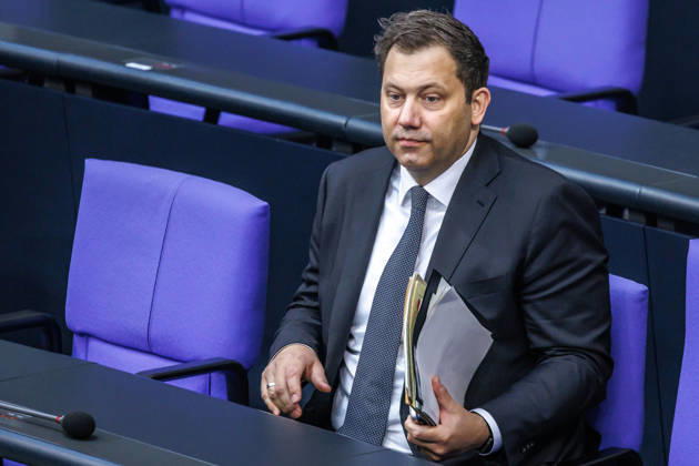 Bundestag Lars Klingbeil (SPD), Bundesfinanzminister im Deutschen Bundestag am 22.05.26 in Berlin. Berlin Berlin Deutschland Bundestag