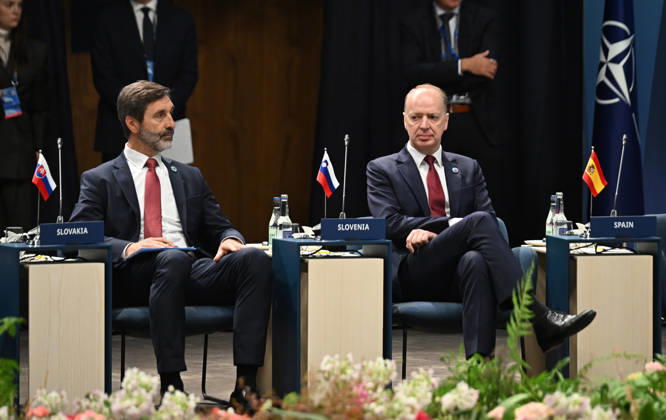 Meeting of NATO Ministers of Foreign Affairs HELSINGBORG, SWEDEN - MAY 22: Slovak Foreign Minister Juraj Blanar (L) and Slovenian Foreign Minister Tanja Fajon (R) attend the Foreign Ministers session of the North Atlantic Council during the NATO Foreign Ministers Meeting in Helsingborg, Sweden on May 22, 2026. Dursun Aydemir Anadolu Helsingborg Sweden. Editorial use only. Please get in touch for any other usage.  Copyright: x2026xAnadoluxDursunxAydemirx