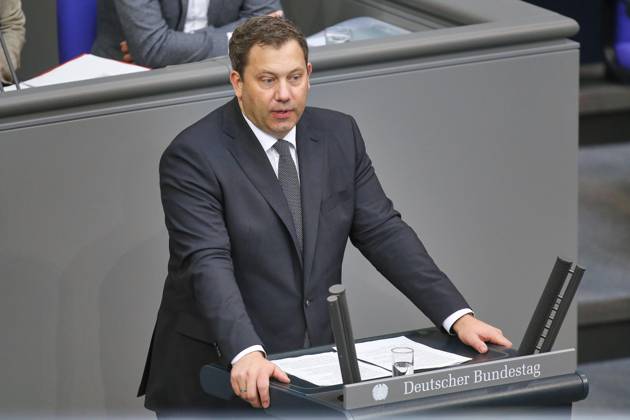Berlin, Deutschland, 22.05.2026: Deutscher Bundestag: 81. Bundestagssitzung: Bundesminister der Finanzen Lars Klingbeil (SPD) hält eine Rede Copyright: xdtsxNachrichtenagenturx dts_119863