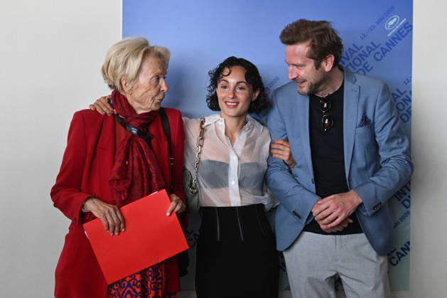 Barbara Pravi, Laurent Couson, Janine Langlois Glandier A Bikram Shah with the film Les Eléphants dans la brume Elephants in the fog wins the Prix de la Meilleure Création Sonore, on May 22, 2026 This initiative rewards a director in the Un Certain Regard selection for the excellence and inventiveness of his or her cinematographic work. Chaired by V Maël Cardona, actor, director and screenwriter, the 2026 jury is made up of personalities from a variety of artistic and technical backgrounds ? B Pravi, author, composer and performer ? L Couson, composer and conductor ? J Langlois Glandier, President of the Forum Médias Mobiles, former director of SFP, FR3, INA and Pathé ? J L Peart, film sound engineer, member of the CST ? C Hugonnet, Presid Copyright: xLIONELxURMANxx xBESTIMAGExLIONELxURMANxx xBESTIMAGEx