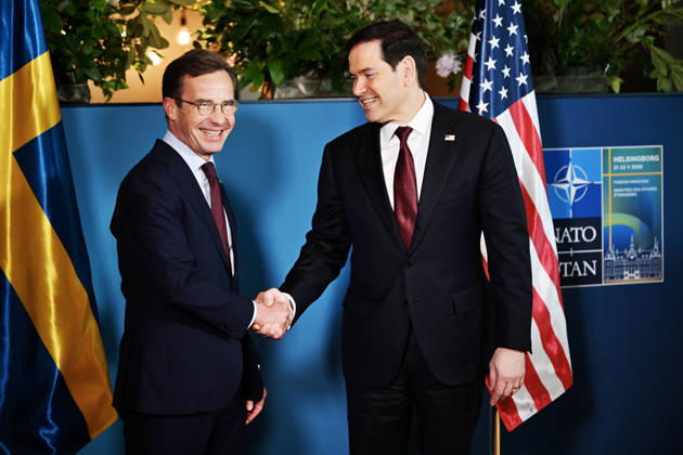 Sweden s Prime Minister Ulf Kristersson and US Secretary of State Marco Rubio shake hands in connection with the Meeting of NATO Ministers of Foreign Affairs in Helsingborg, Sweden, Friday 22 May, 2026 HELSINGBORG SWEDEN x50090x  Copyright: xJohanxNilsson TTx NATO FOREIGN MINISTERS MEETING HELSINKI J-N0eHrQpws