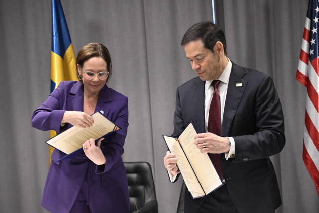 HELSINGBORG , SWEDEN 20260522 Minister for Foreign Affairs Maria Malmer Stenergard M and US Secretary of State Marco Rubio sign a Memorandum of Understanding on increased technology cooperation, including space technology, future mobile networks and AI during the NATO Foreign Ministers meeting at Sea U in Helsingborg on Friday HELSINGBORG SWEDEN x50090x  Copyright: xJohanxNilsson TTx NATOS UTRIKESMINISTERMÖTE HELSINGBORG r-qid5tUX5w