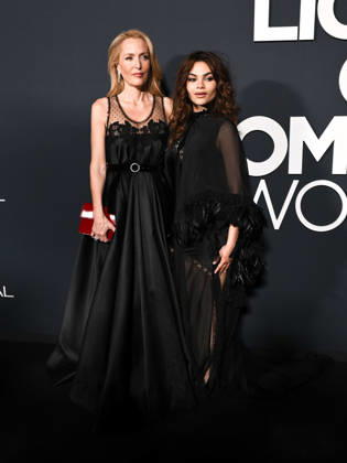 IPA84977430 - Cannes, 79th Cannes Film Festival 2026 - evening 11. L OrÃ al Paris Lights on Women s Worth Award. Pictured are Gillian Anderson, Ariana Greenblatt  Copyright: xSimonexComix xPoolxPhotoxEventsx07x 84977430