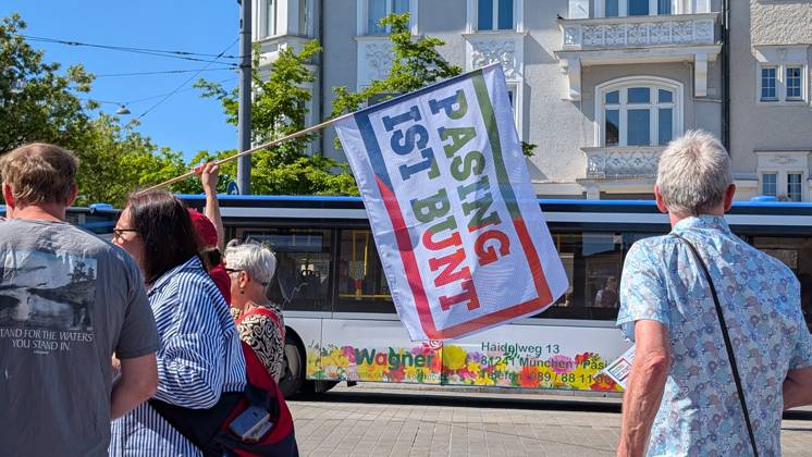 May 23, 2026, Munich, Bavaria, Germany: Under the banner of Pasing ist Bunt (Pasing is Diverse), the residents of the Pasing district of Munich, Germany assembled an emergency protest against the extreme-right AfD party who held an event across the street. Munich Germany - ZUMAb160 20260523_abp_b160_009 Copyright: xSachellexBabbarx
