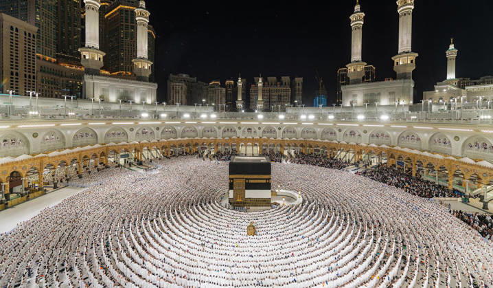 Muslim worshippers perform dawn prayer at Grand Mosque ahead of Hajj Muslim worshippers perform the dawn prayer around the Kaaba, Islam’s holiest shrine, at the Grand Mosque complex in the holy city of Mecca, Saudi Arabia, on May 23, 2026, ahead of the annual Hajj pilgrimage. Photo by SPA Saudi Pess Agency Mecca Mecca Saudi Arabia 230526_Saudi_Arabia_SPA_00(1) Copyright: xSPAxSaudixPessxAgencyxSaudixPressxAgencyx xapaimagesx