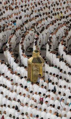 Muslim worshippers perform dawn prayer at Grand Mosque ahead of Hajj Muslim worshippers perform the dawn prayer around the Kaaba, Islam’s holiest shrine, at the Grand Mosque complex in the holy city of Mecca, Saudi Arabia, on May 23, 2026, ahead of the annual Hajj pilgrimage. Photo by SPA Saudi Pess Agency Mecca Mecca Saudi Arabia 230526_Saudi_Arabia_SPA_00(4) Copyright: xSPAxSaudixPessxAgencyxSaudixPressxAgencyx xapaimagesx