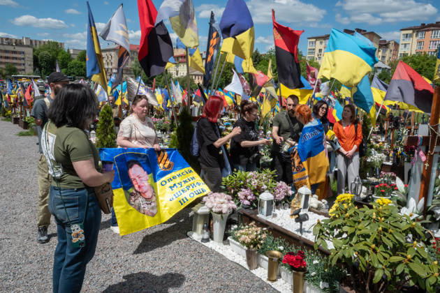 Commemoration procession held on Heroes Day in Lviv, Ukraine LVIV, UKRAINE, MAY 23: Military and civilians take part in a ceremony to honor the memory of fallen servicemen at the honorary burial grounds at the Lychakiv Cemetery during the Day of Heroes of Ukraine in Lviv, Ukraine, May 23, 2026. Also on this day, military personnel, police, members of youth organizations and civilians marched through the city in a solemn procession dedicated to all participants of the ATO JFO, war veterans and participants who died or are fighting for the freedom of Ukraine. Olena Znak Anadolu Lviv Ukraine. Editorial use only. Please get in touch for any other usage. Copyright: x2026xAnadoluxOlenaxZnakx
