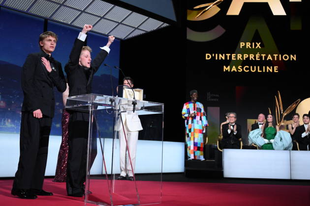 Cannes - Closing Ceremony Belgian actor Emmanuel Macchia and French actor Valentin Campagne celebrate on stage after winning ex-aequo the Best Actor Prize for the film Coward on stage during the closing ceremony of the 79th edition of the Cannes Film Festival in Cannes, France on May 23, 2026. Photo by Eliot Blondet ABACAPRESS.COM Cannes France  Copyright: xBlondetxEliot ABACAx