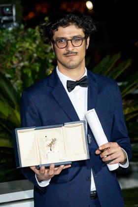 Palme d Or winners photocall at the 79th Cannes Film Festival at Palais des Festivals in Cannes, France on 23 May 2026. Federico Luis Tachella poses with the Short Film Palme d™Or for For The Opponents during the Palme d Or winners photocall at the 79th Cannes Film Festival at Palais des Festivals in Cannes, France on 23 May 2026., Credit:Stefano Costantino TTL Stefano Costantino Avalon France, Cannes  Copyright: xStefanoxCostantinoxTTLx xStefanoxCostantinox xAvalonx 1104761024