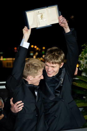 Palme d Or winners photocall at the 79th Cannes Film Festival at Palais des Festivals in Cannes, France on 23 May 2026. Valentin Campagne and Emmanuel Macchia pose with the Best Actor award for Coward during the Palme d Or winners photocall at the 79th Cannes Film Festival at Palais des Festivals in Cannes, France on 23 May 2026., Credit:Stefano Costantino TTL Stefano Costantino Avalon France, Cannes  Copyright: xStefanoxCostantinoxTTLx xStefanoxCostantinox xAvalonx 1104762038