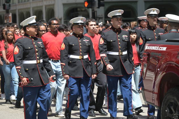 Chicago Memorial Day Parade CHICAGO, ILLINOIS - MAY 23: The Chicago Memorial Day Parade proceeds through the city center, with participants carrying American flags and marching in formation on Saturday, May 23, 2026. The event, held each year before Memorial Day, pays solemn tribute to the men and women of the U.S. Armed Forces who made the ultimate sacrifice. Jacek Boczarski Anadolu Illinois United States. Editorial use only. Please get in touch for any other usage.  Copyright: x2026xAnadoluxJacekxBoczarskix