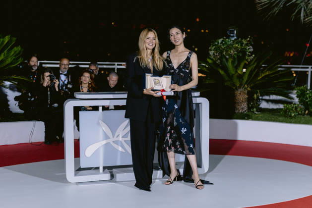 79ème Festival International du Film de Cannes Photocall des Palmes 79th International Cannes Film Festival Photocall with winners 456722 2026 05 23 France Efira, Virginie Okamoto, Tao  Copyright: xTerencexBaelenx STAR_456722_023