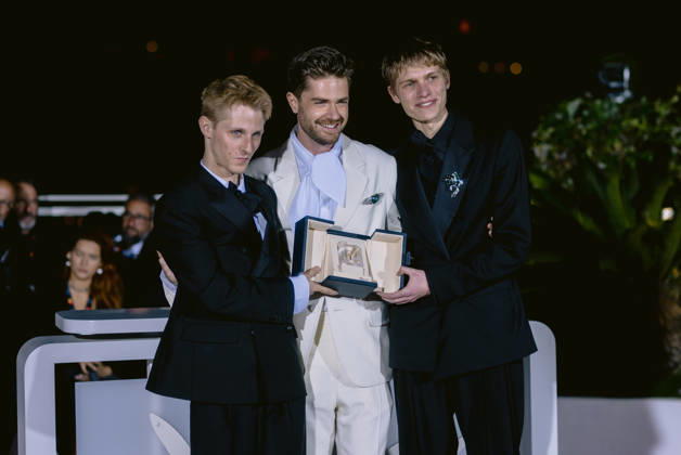 79ème Festival International du Film de Cannes Photocall des Palmes 79th International Cannes Film Festival Photocall with winners 456722 2026 05 23 Alpes Maritimes Cannes France Campagne, Valentin Macchia, Emmanuel Dhont, Lukas  Copyright: xTerencexBaelenx STAR_456722_039