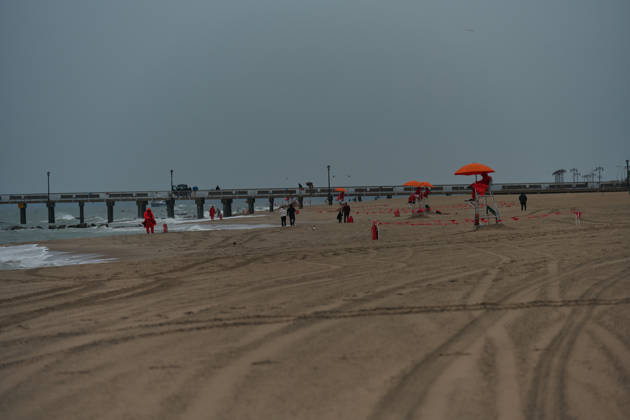 May 23, 2026, New York, New York, USA: Stormy weather, cool temperatures and rip tides resulted in deserted beaches on the first official beach day of the 2026 Summer season in Coney Island, Brooklyn. New York USA  - ZUMAl171 20260523_znp_l171_009 Copyright: xEdnaxLeshowitzx