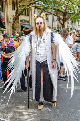 CSD Hannover 2026 - Motto: Wir schreiben Zukunft: Gleichberechtigt. Selbstbestimmt. Queer. Teilnehmende des CSD Hannover 2026 Hannover Georgsstraße Niedersachsen, Region Hannover Germany