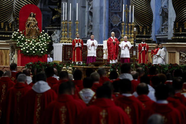 May 24, 2026, Vatican City, ITALIA ROMA: Pope Leo XIV presides Holy Mass on the Solemnity of Pentecost, in Saint Peter s Basilica, in Vatican City, 24 May 2026. ANSA ANGELO CARCONI. Vatican City ITALIA ROMA  - ZUMAa110 20260524_zaf_a110_004 Copyright: xAngeloxCarconix
