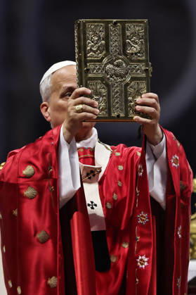May 24, 2026. Vatican City - POLE LEO XIV celebrates the Holy Mass on the Solemnity of Pentecost in St. Peter s Basilia at the Vatican. EvandroInetti_via ZUMA Wire Vatican City State - ZUMAi15_ 20260524_zaf_i15_030 Copyright: xEvandroxInettix
