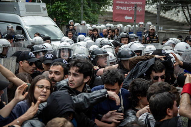 May 24, 2026, Istanbul, Istanbul, Turkey: Students, labor unions and civil society groups clashed with riot police on the third day after Istanbul Bilgi University was allegedly shut down by presidential decree signed by Turkish President Recep Tayyip Erdogan in Istanbul, Turkey, on May 22, 2026. Students occupying university buildings in protest against the closure decision were forcibly removed from the campus by police. Riot police used pepper spray during the intervention as violent scuffles erupted around the university. Demonstrators continued to protest in defense of academic freedom and university autonomy amid a heavy police presence. Istanbul Turkey - ZUMAt171 20260524_zip_t171_040 Copyright: xAbdullahxTepelix